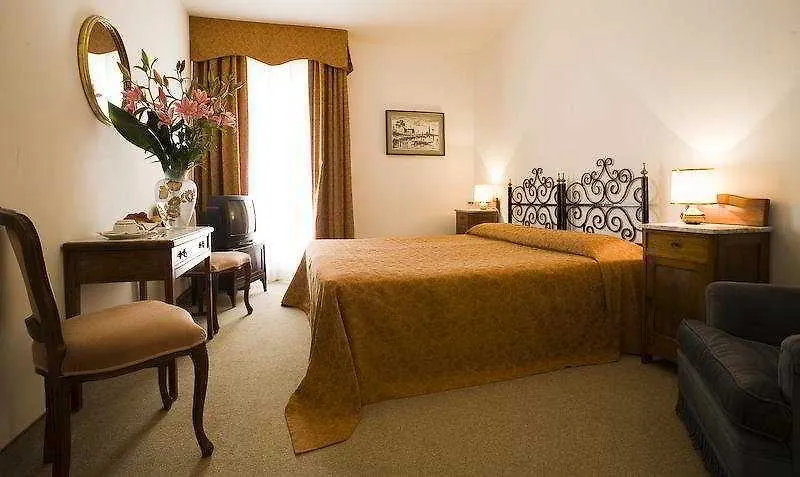 Hotel Rigel Lido de Venecia