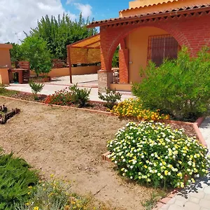 https://casa-marina-lu-tuvaraggiu-casa-vacanze.in-sardinia.net