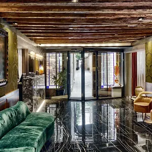 Bisanzio 4*, Venedig Italien